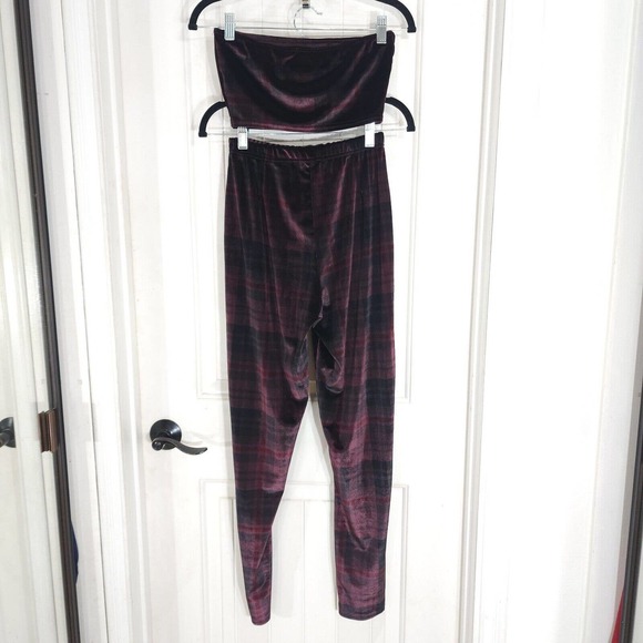 Nasty Gal Womens Pants Top Set Plaid About You Maroon Co Ord Velvet Velour Sz 4 - Picture 6 of 11